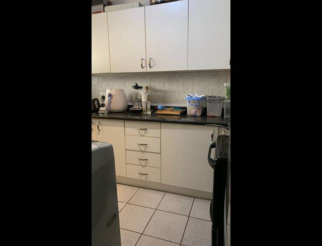 1.5 BEDROOM APARTMENT FOR SALE IN ESPLANADE